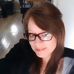 Meet your Posher, Cindy ann